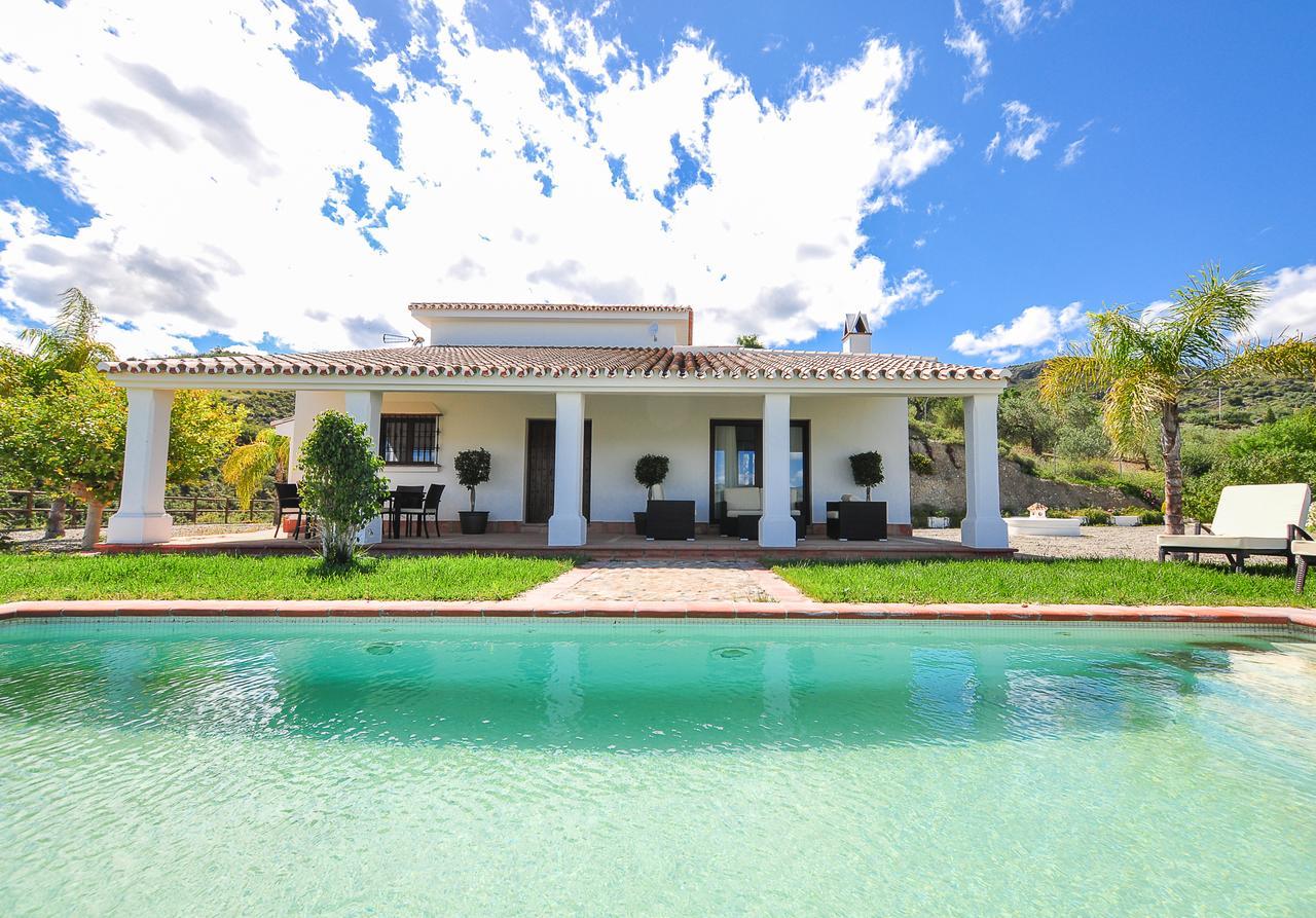 El Capricho Villa Rural Caminito Del Rey Alora Bagian luar foto